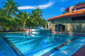 Гостиница Las Olas Beach Resort  Гуарумаль